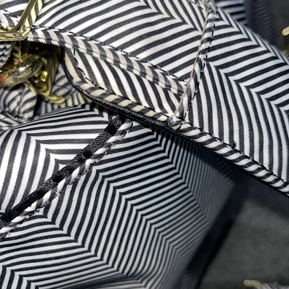 Jujube Queen of the Nile diaperbag - Picture 11 of 13